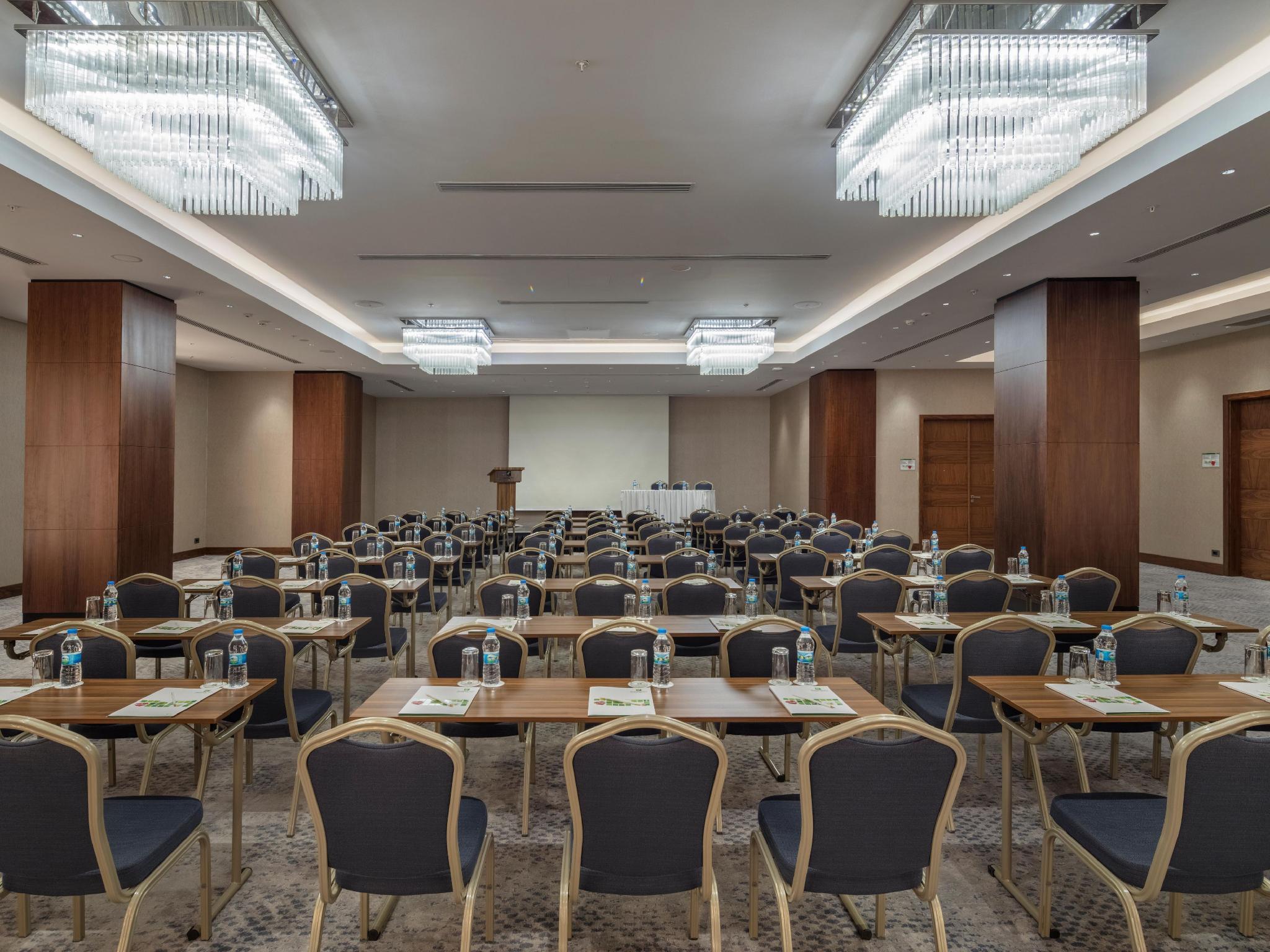 Holiday Inn Istanbul - Tuzla Bay By Ihg Exteriör bild