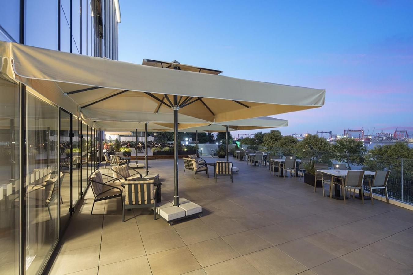 Holiday Inn Istanbul - Tuzla Bay By Ihg Exteriör bild