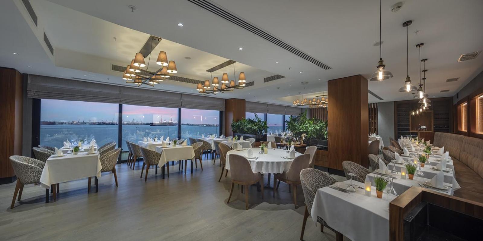Holiday Inn Istanbul - Tuzla Bay By Ihg Exteriör bild