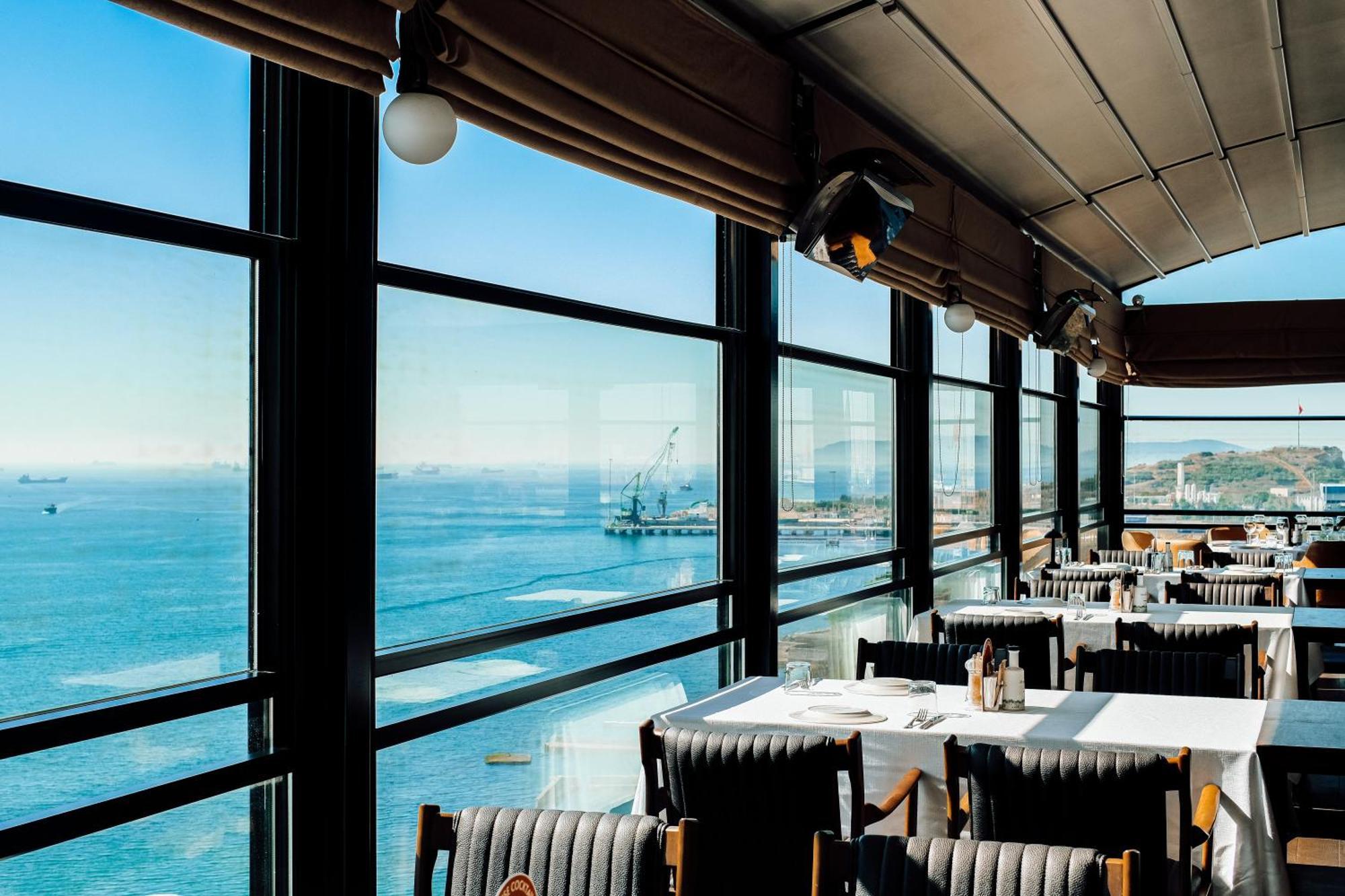 Holiday Inn Istanbul - Tuzla Bay By Ihg Exteriör bild