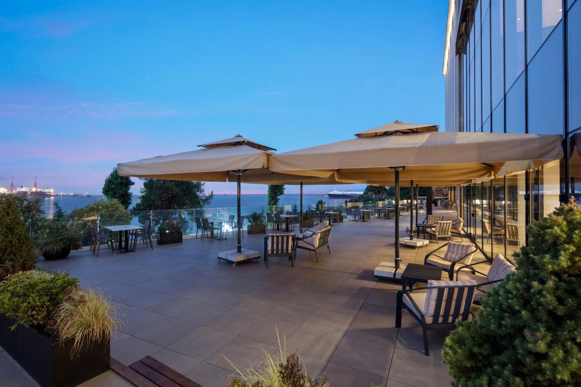 Holiday Inn Istanbul - Tuzla Bay By Ihg Exteriör bild