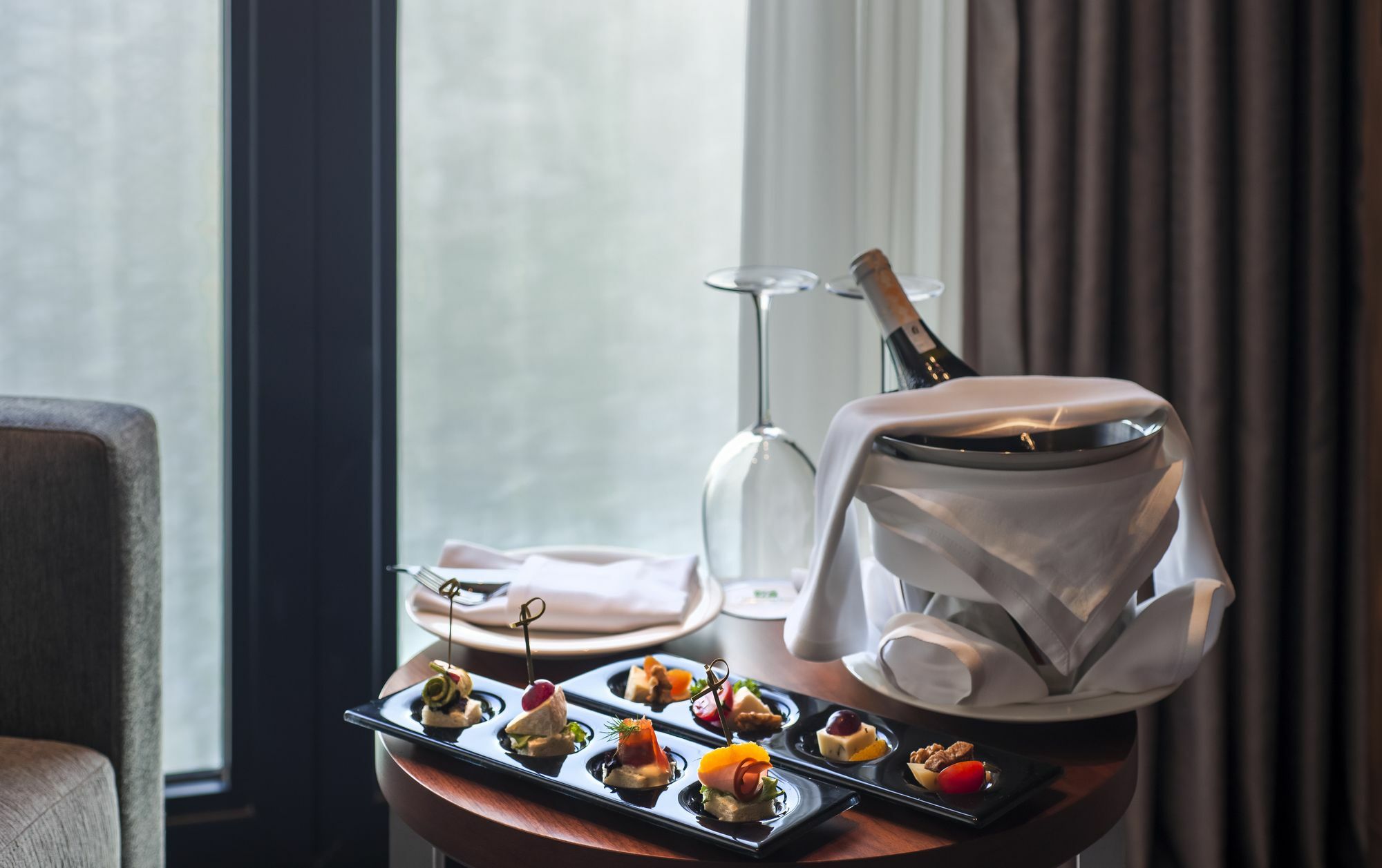 Holiday Inn Istanbul - Tuzla Bay By Ihg Exteriör bild