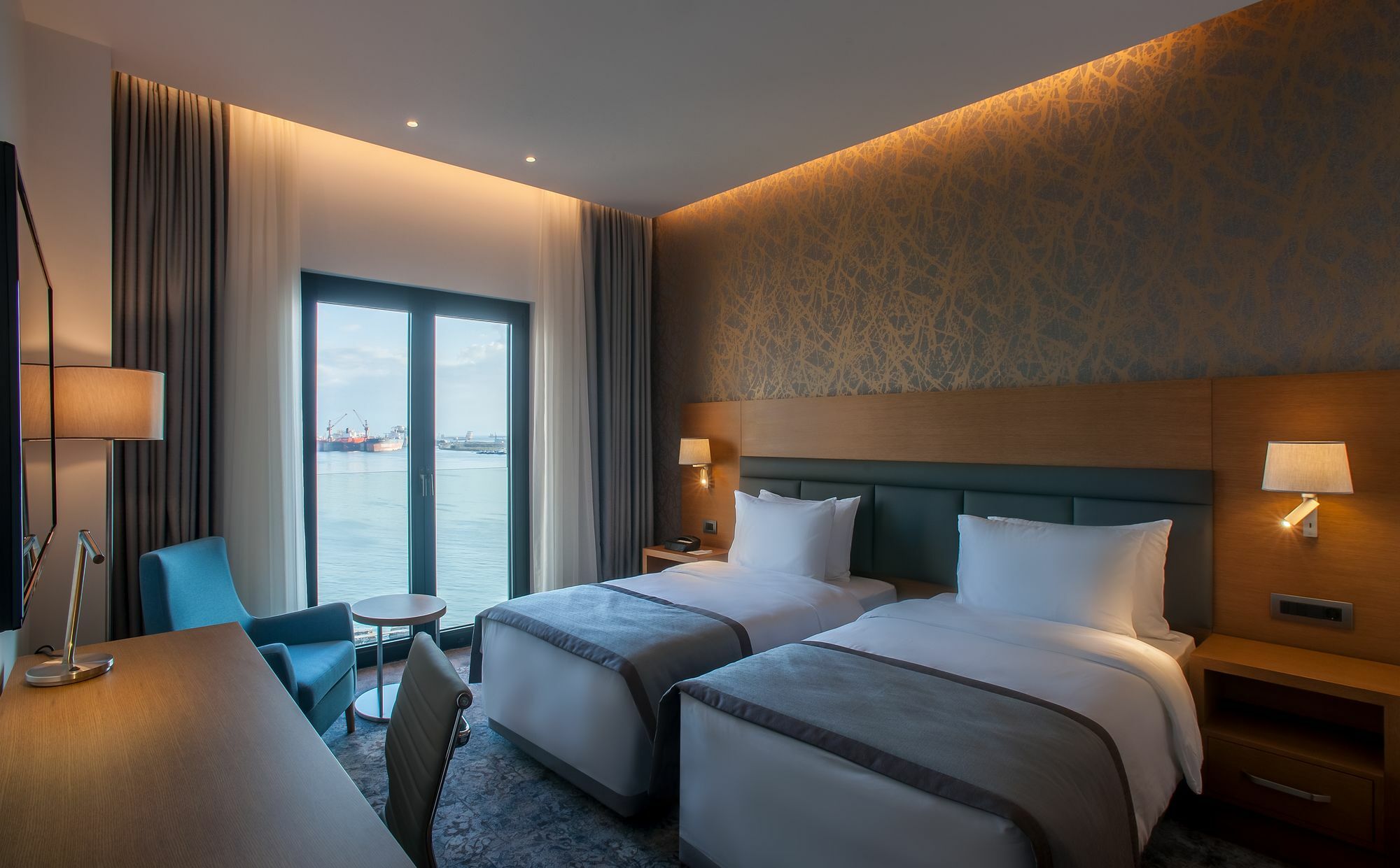 Holiday Inn Istanbul - Tuzla Bay By Ihg Exteriör bild