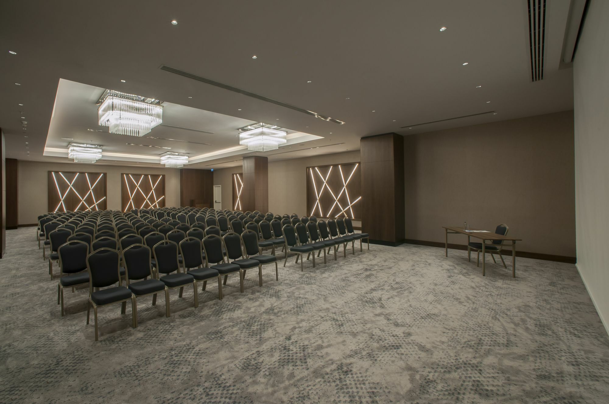 Holiday Inn Istanbul - Tuzla Bay By Ihg Exteriör bild